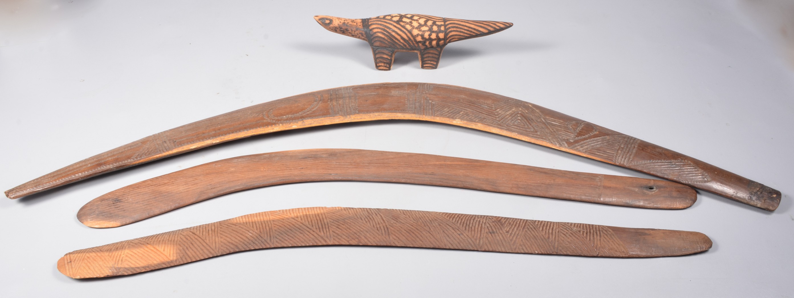 (4) Pcs carved wood aboriginal