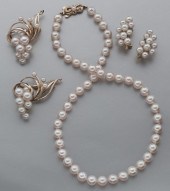 4 Pcs. Mikimoto 14K gold and p