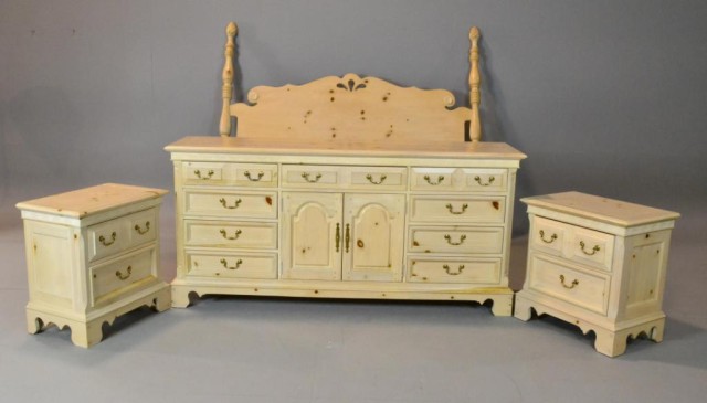 (4) Pcs. Stanley Furniture