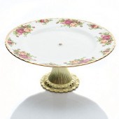 4 PIECE ROYAL ALBERT OLD COUNT