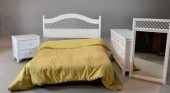 (4) PIECE WHITE LEXINGTON WICK