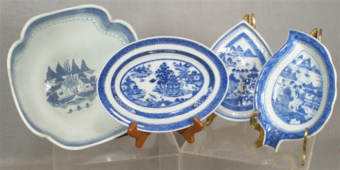 4 pieces of Chinese blue and