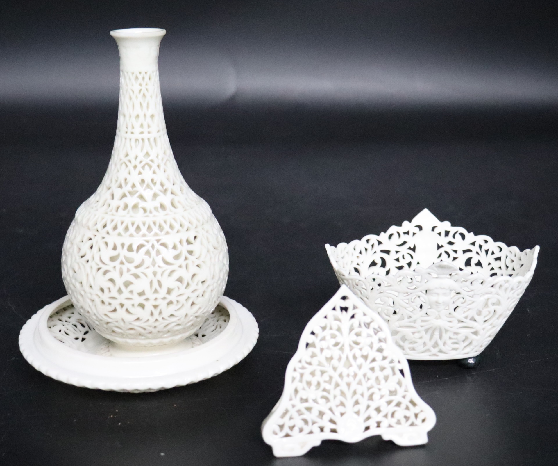 (4) PIECES OF ROYAL WORCESTER