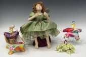 (4) POUPEE MILLET & VICKIE ARE