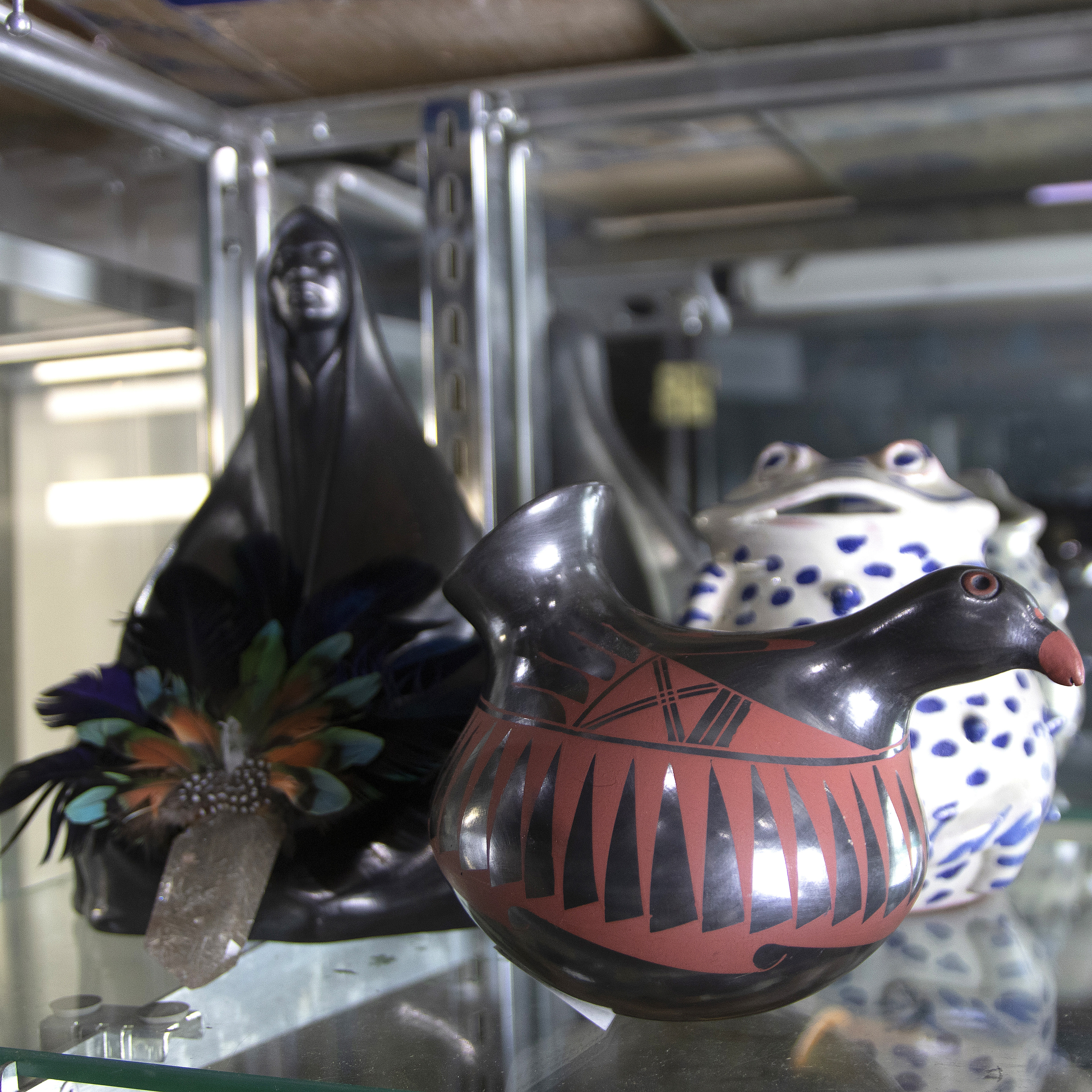 (4) SOUTHWEST POTS: EAREN CAMACHO