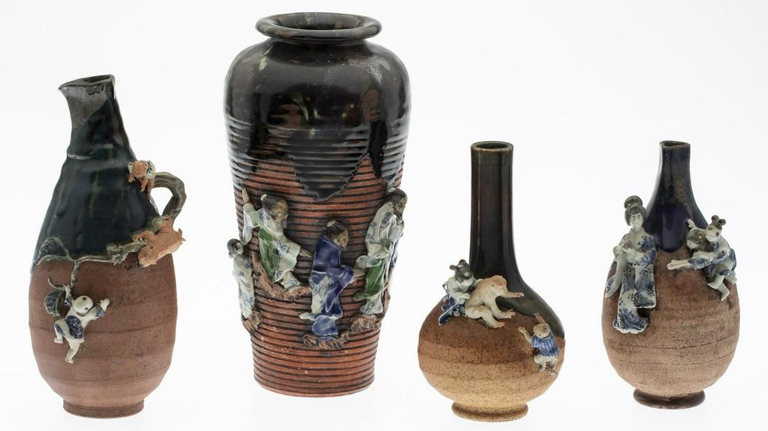4 SUMIDA GAWA POTTERY VASES4 Sumida