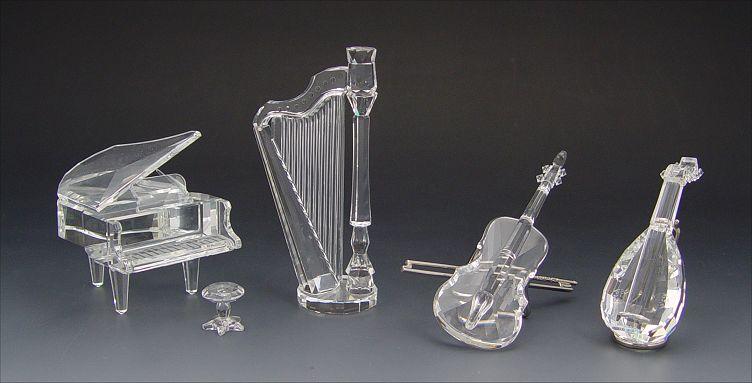 4 SWAROVSKI ''CRYSTAL MELODIES''