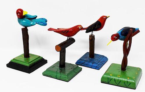 4 TOM KING CARVED WOODEN BIRDS4 Tom