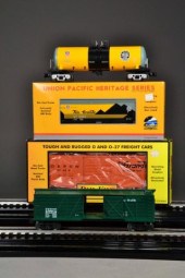 (4) VARIOUS BOXCARSIncluding L