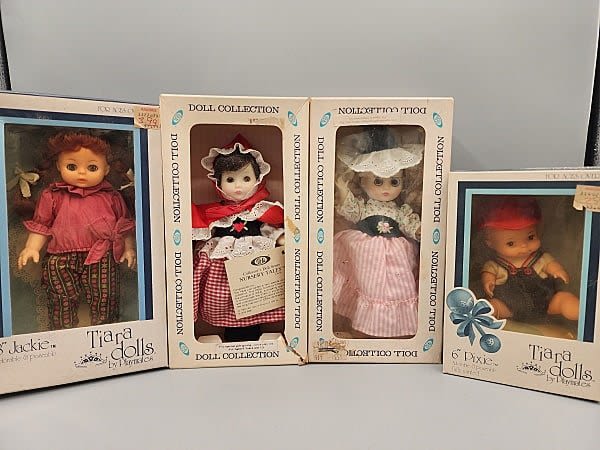 4 Vintage Dolls-Ideal, Tiara.