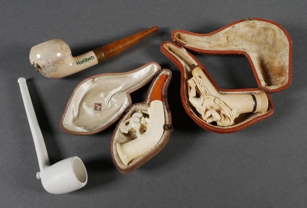 (4) VINTAGE PIPES(4) vintage pipes.
