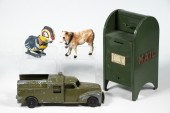 (4) VINTAGE TOYS Group of (4)