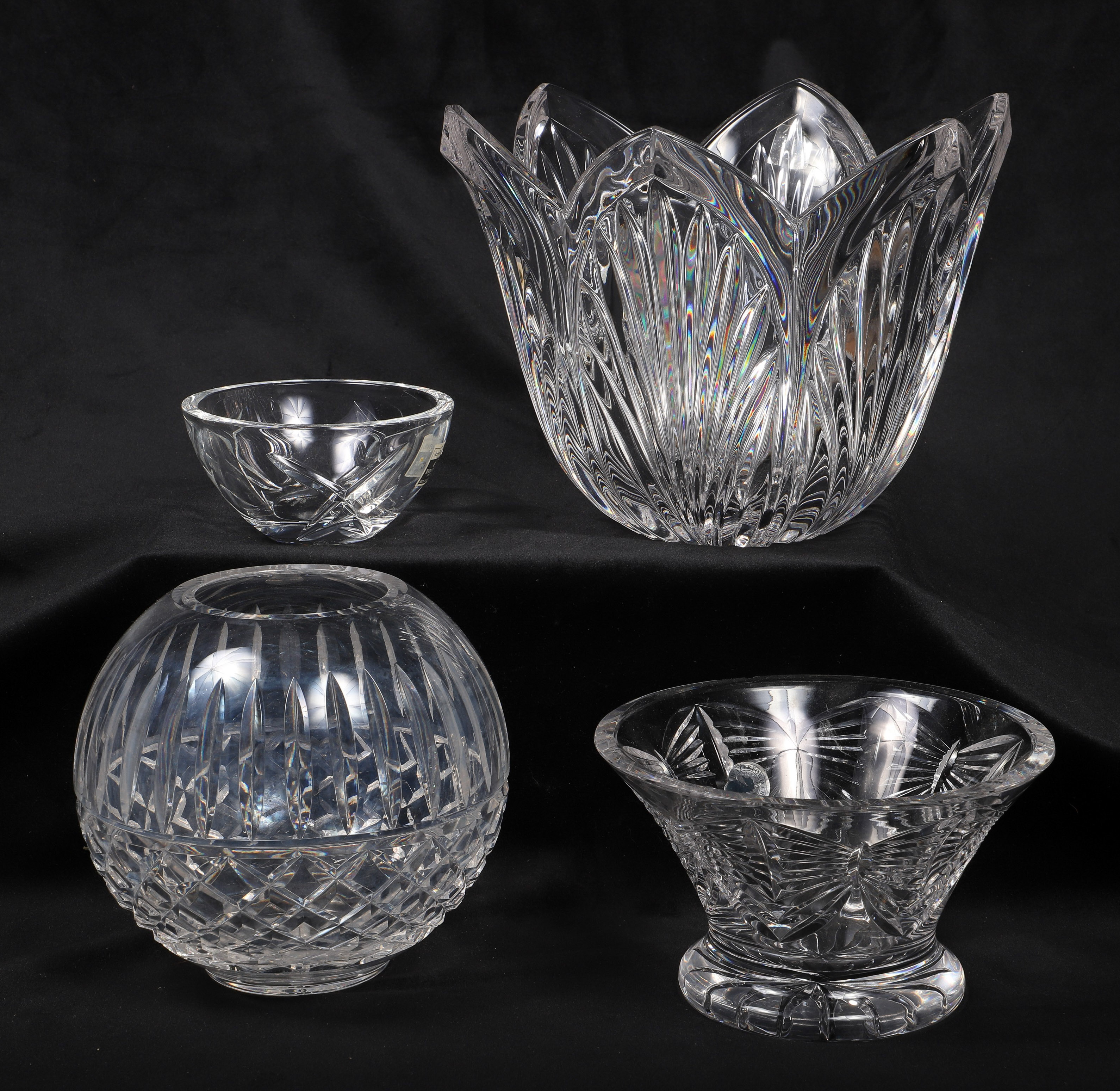 (4) Waterford crystal bowls, c/o