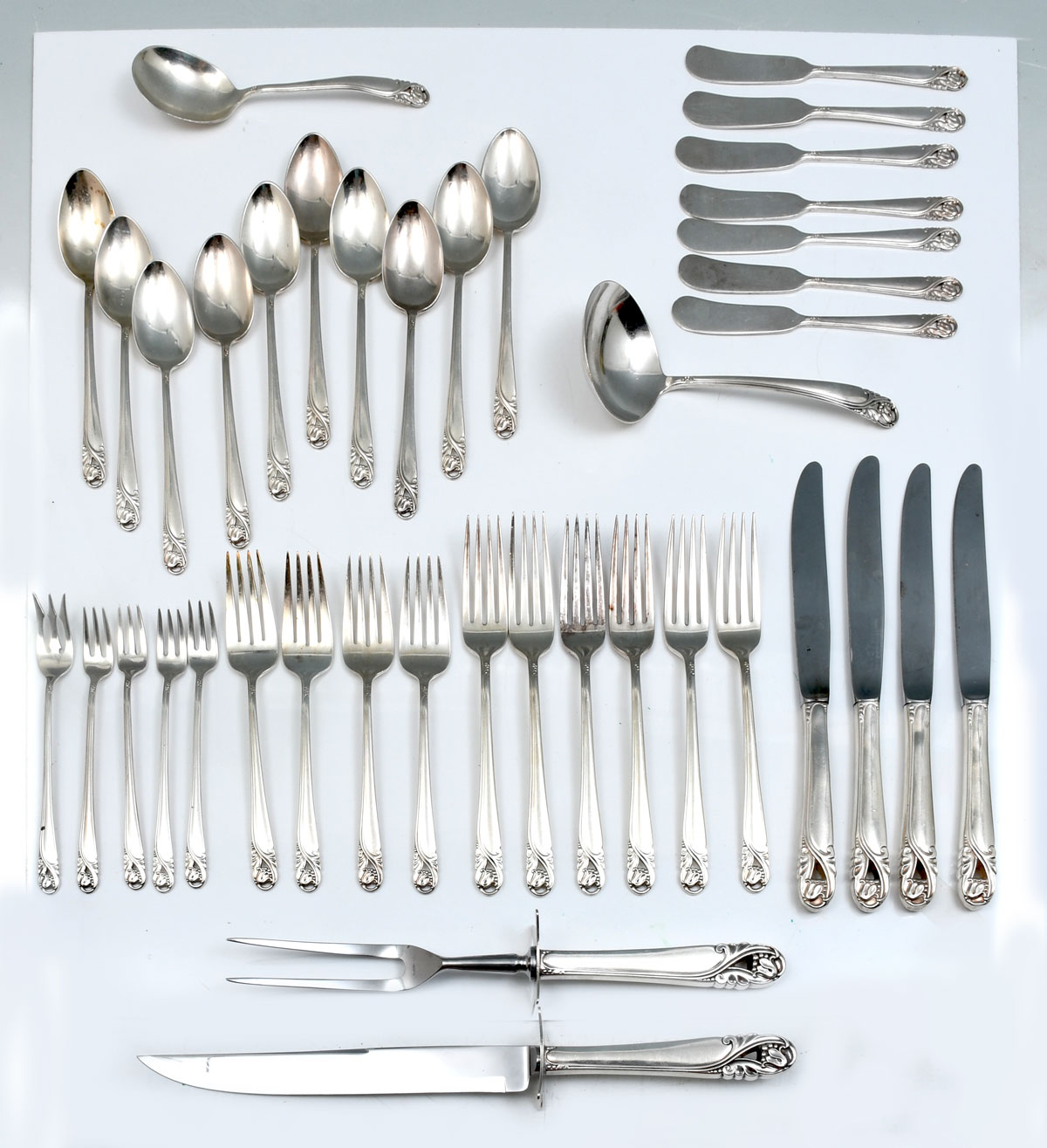 40 PC. INTERNATIONAL STERLING