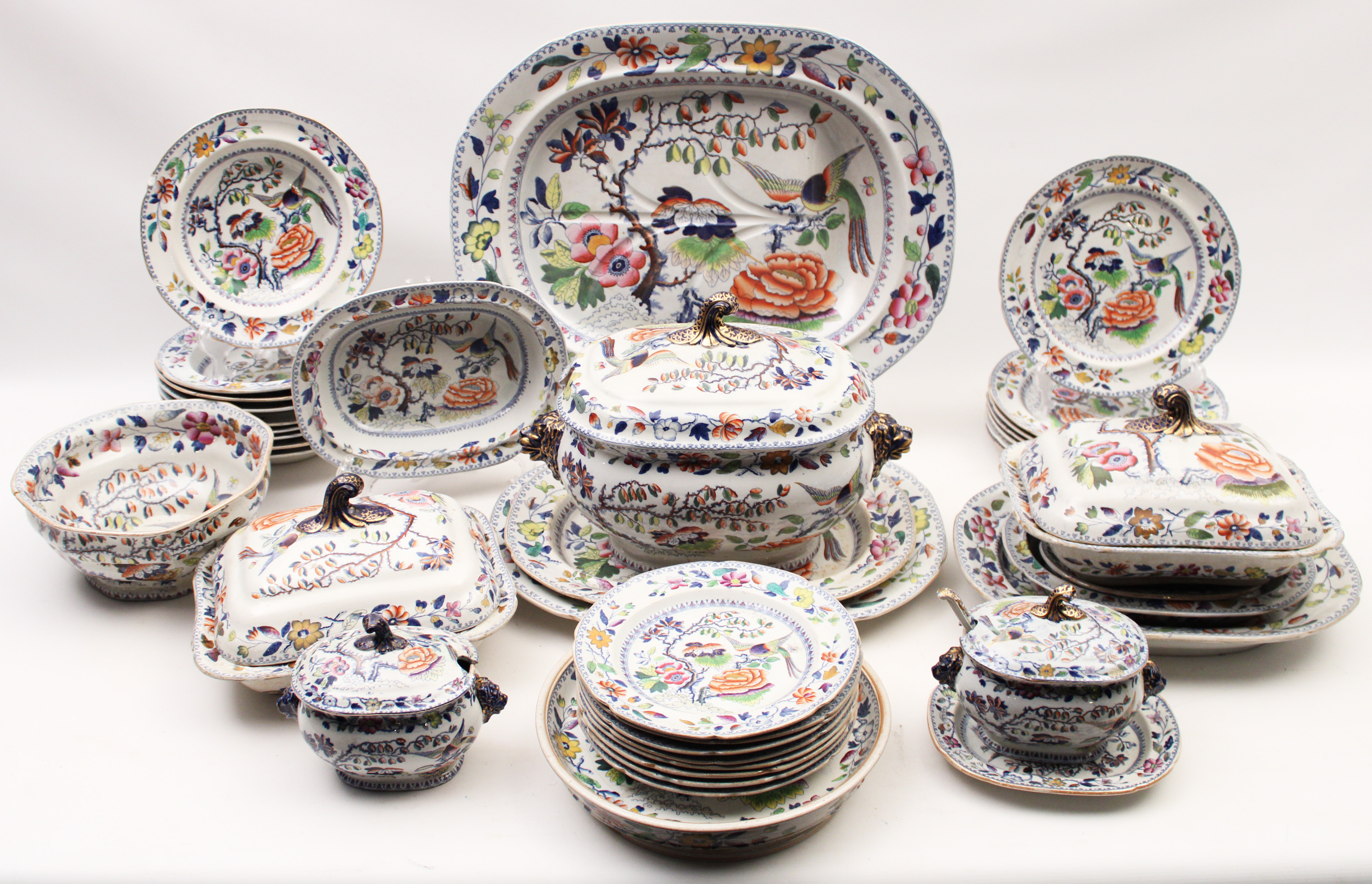 40 PC. JAPANESE IMARI PALLETTE