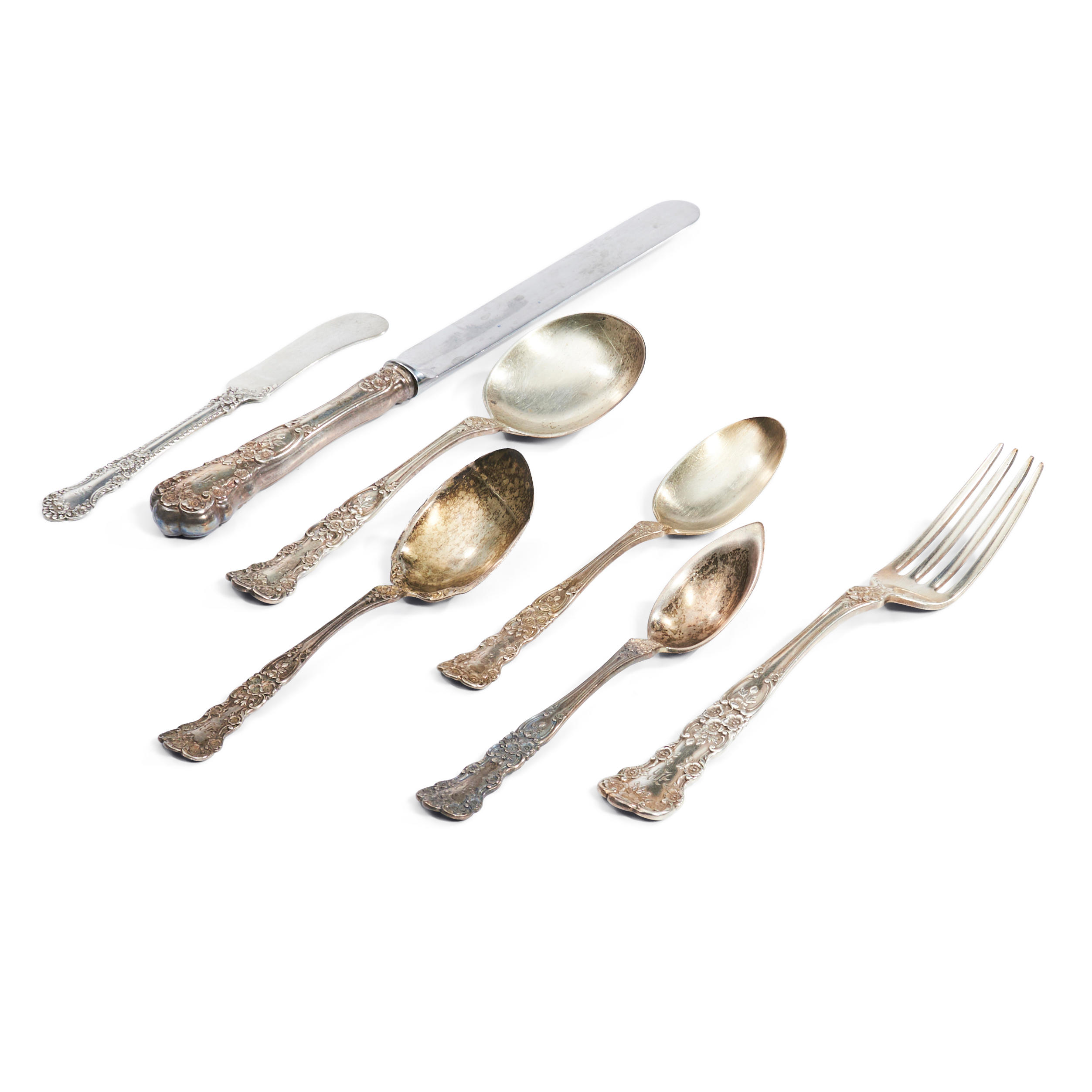 40 PIECE GORHAM "BUTTERCUP" PATTERN