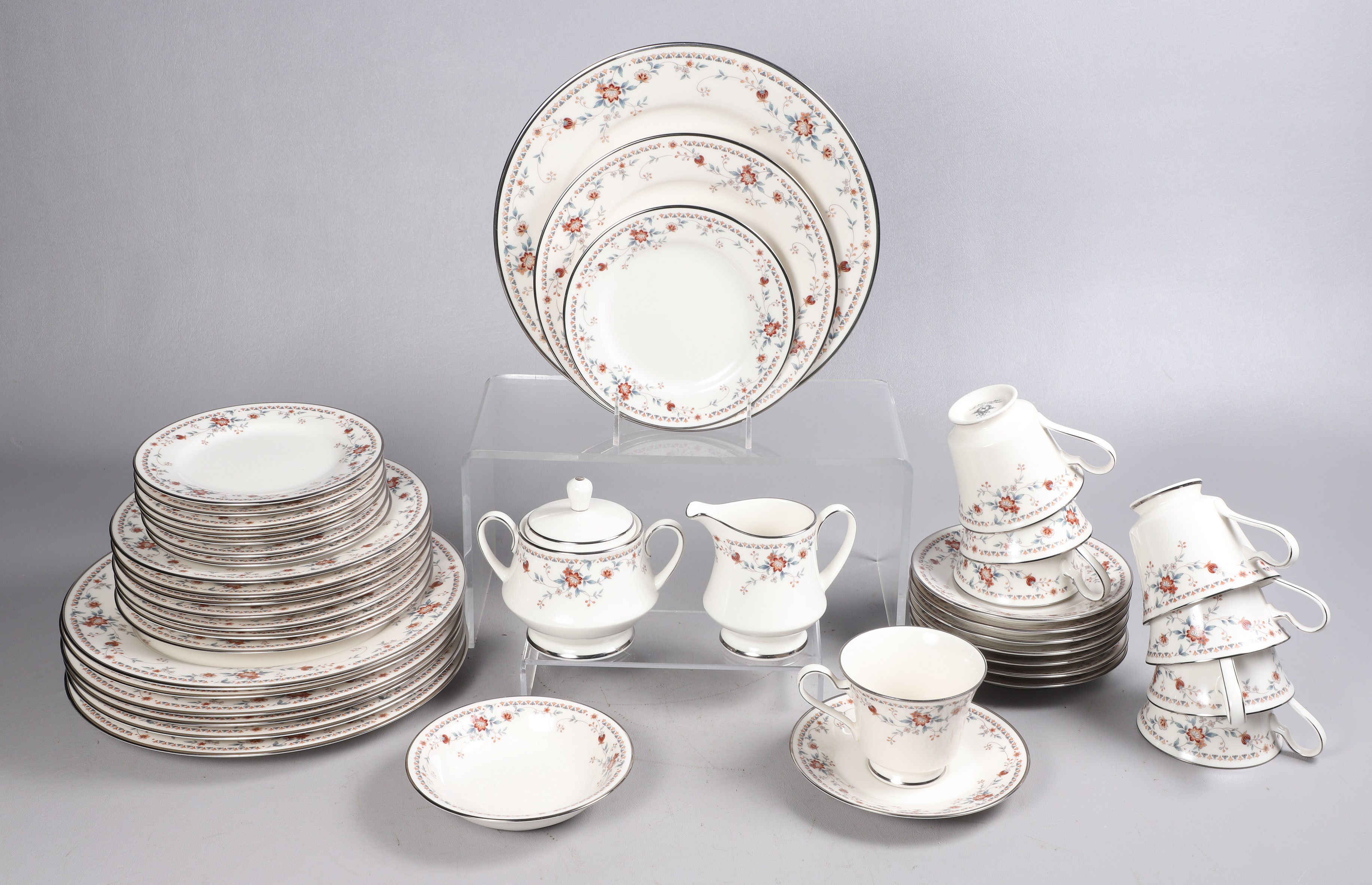 (42) Pcs Noritake porcelain