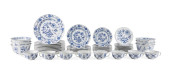 42PC MEISSEN 'BLUE ONION' CUTO