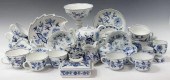 (43) MEISSEN 'BLUE ONION' PORC