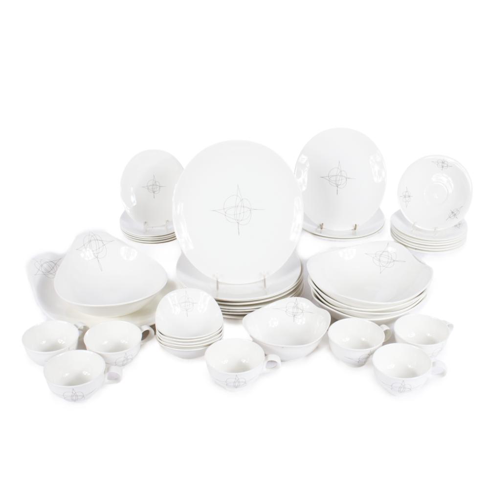 43 PIECE HALLCRAFT EVA ZEISEL MID