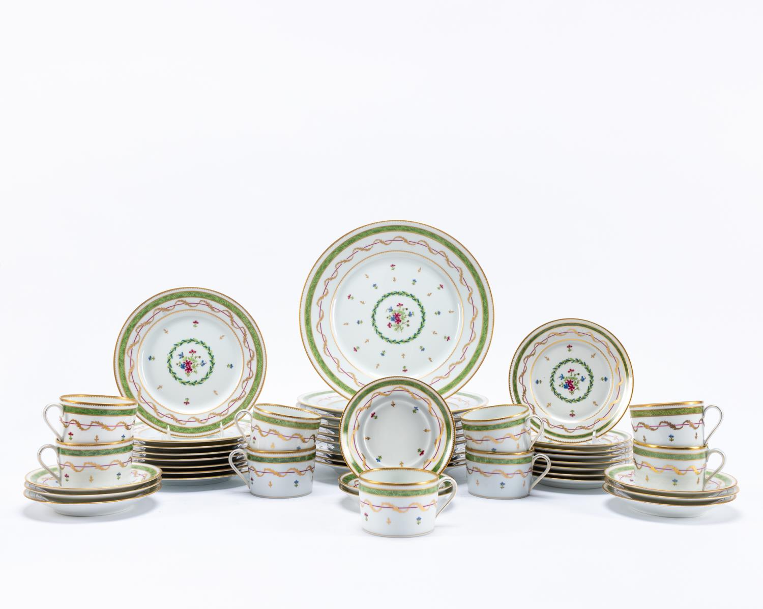 43PC, HAVILAND "VIEUX PARIS VERT"