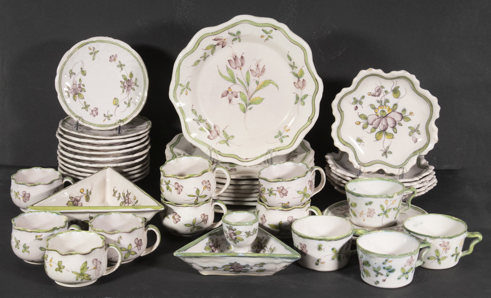 (44 PCS) FRENCH FAIENCE DISHES (44)
