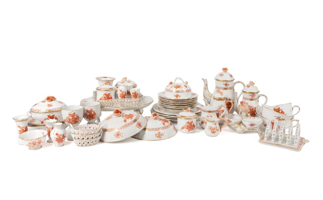 44PCS HEREND 'CHINESE BOUQUET' RUST