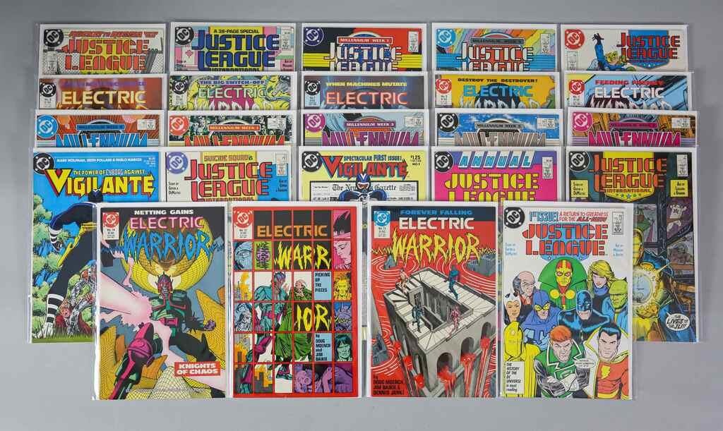 45 DC COMICS JUSTICE LEAGUE