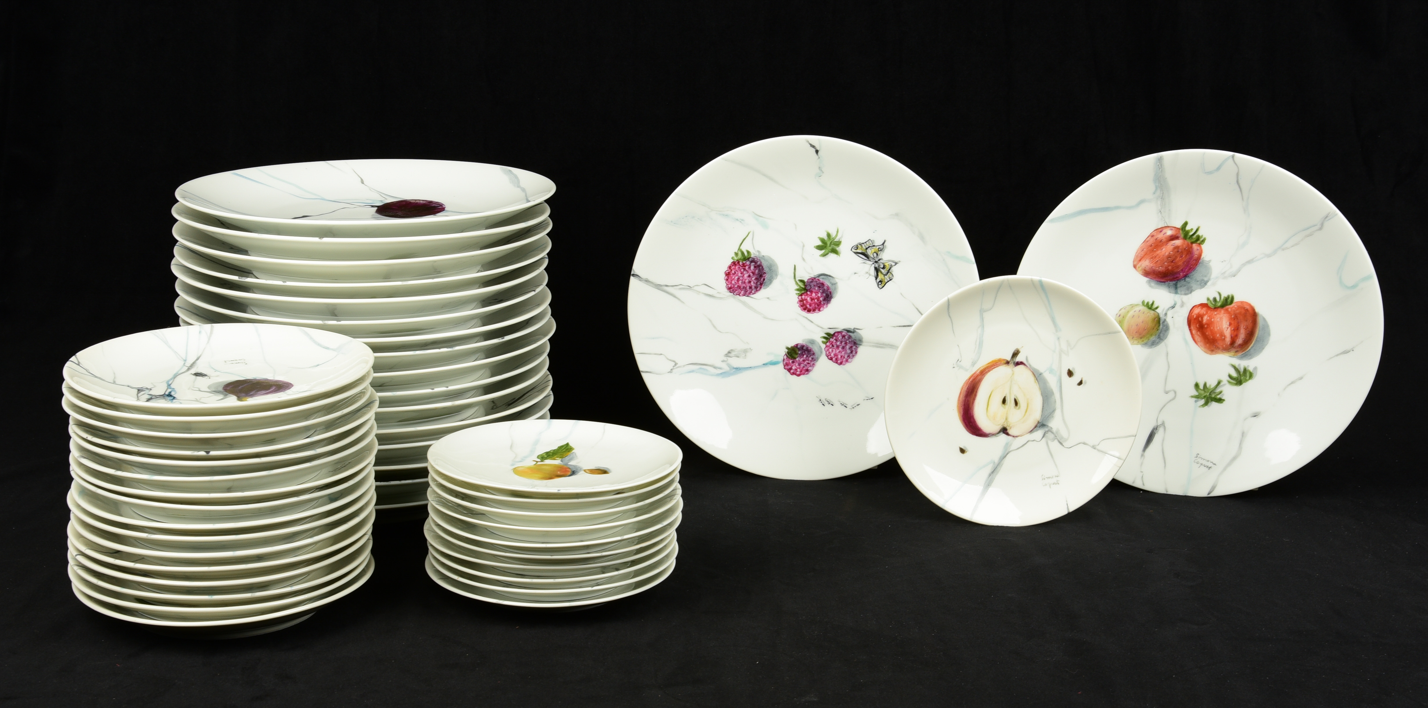 (45) Limoges porcelain fruit