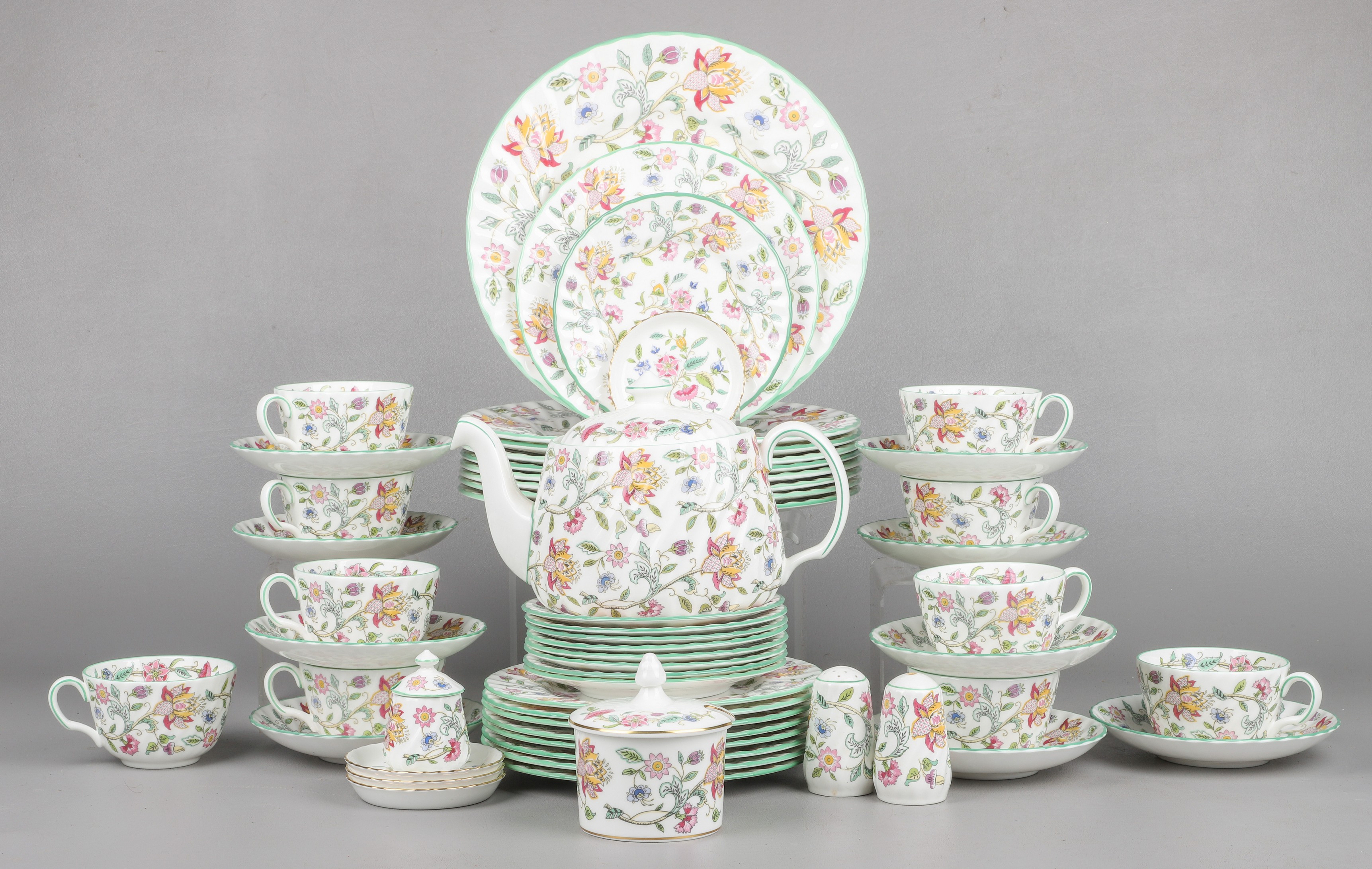 (46) Pcs Minton Haddon Hall