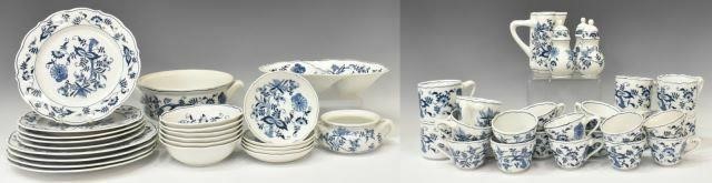 (49) BLUE DANUBE PORCELAIN DINNER
