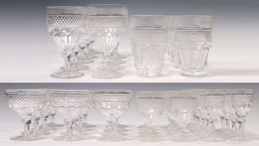 (49) SWEDISH KOSTA BODA CRYSTAL
