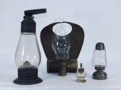 4PC 19C ANTIQUE DIMINUTIVE GLA