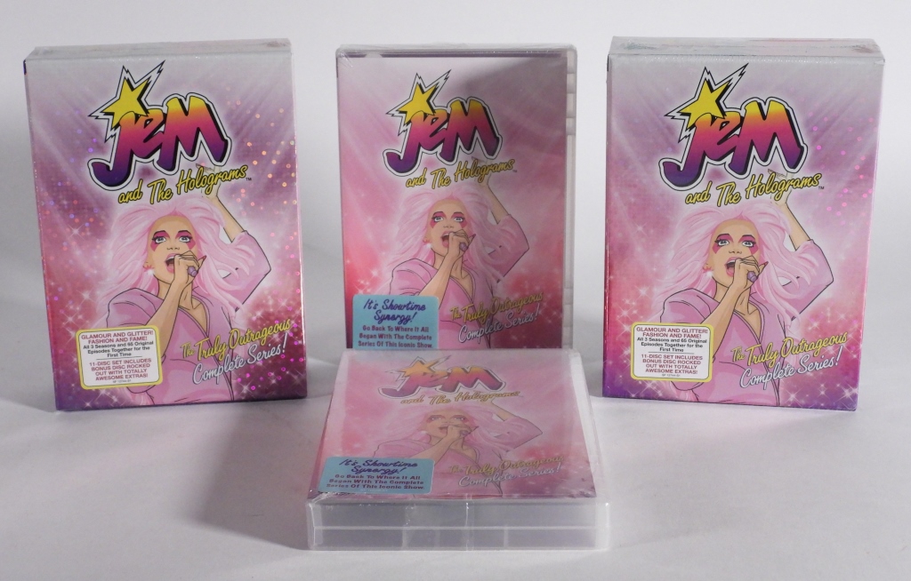 4PC 2015 SHOUT! FACTORY JEM AND THE