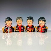 4PC BAIRSTOW MANOR COLLECTABLE