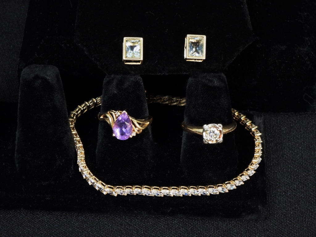 4PC ESTATE 14K GOLD DIAMOND &