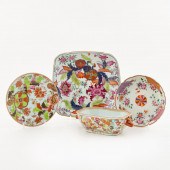 4PC EXPORT PORCELAIN, FAMILLE
