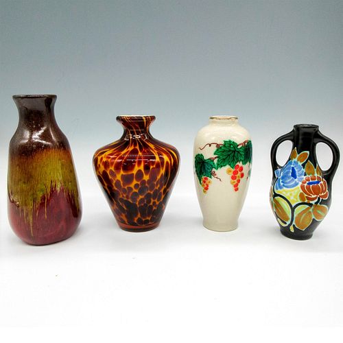 4PC GOUDA HOLLAND BUD VASE AND