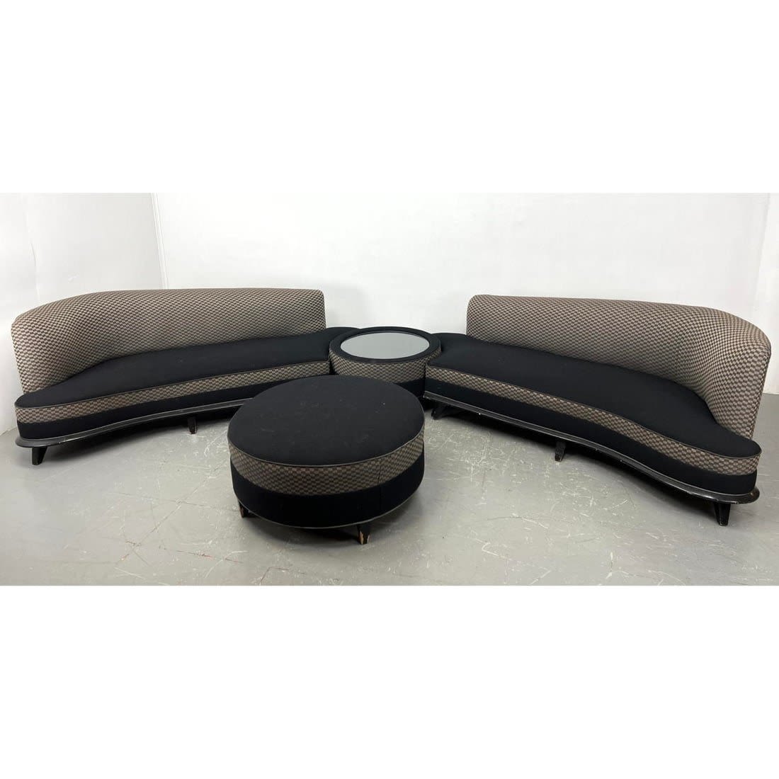 4pc Kagan Style Sectional Sofa