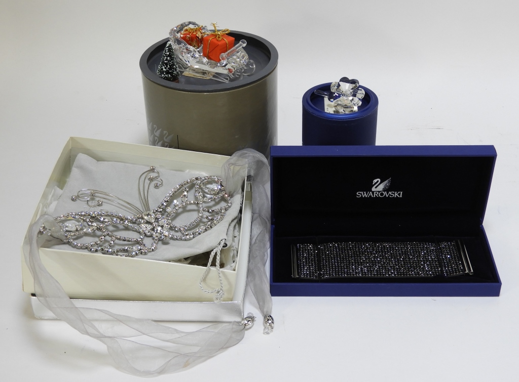 4PC SWAROVSKI CRYSTAL JEWELRY