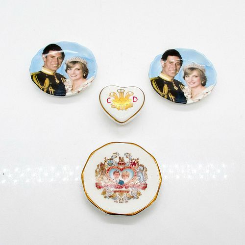 4PC VINTAGE PRINCE AND PRINCESS