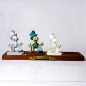 4PC WALT DISNEY FIGURINES, I M