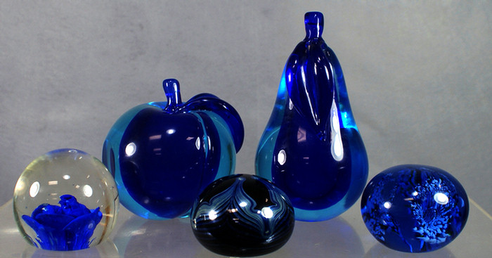 5 assorted blue blown glass