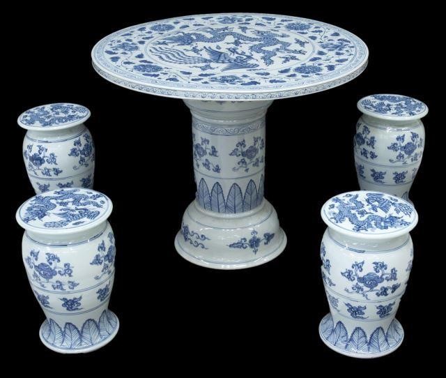 (5) CHINESE BLUE & WHITE