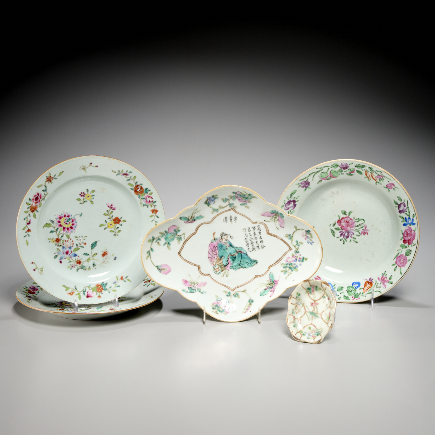 (5) CHINESE ENAMELED PORCELAIN