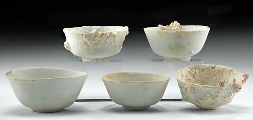5 CHINESE MING POTTERY BOWLS W/