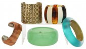 (5) CUFF & BANGLE BRACELETS, D