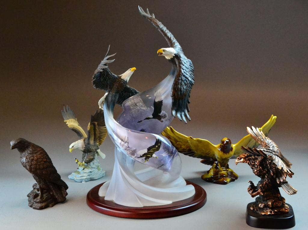 (5) Eagle StatuesConsisting of a