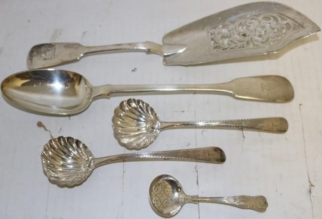 5 ENGLISH STERLING SILVER SERVING