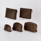 5 LOUIS VUITTON MONOGRAMMED TO